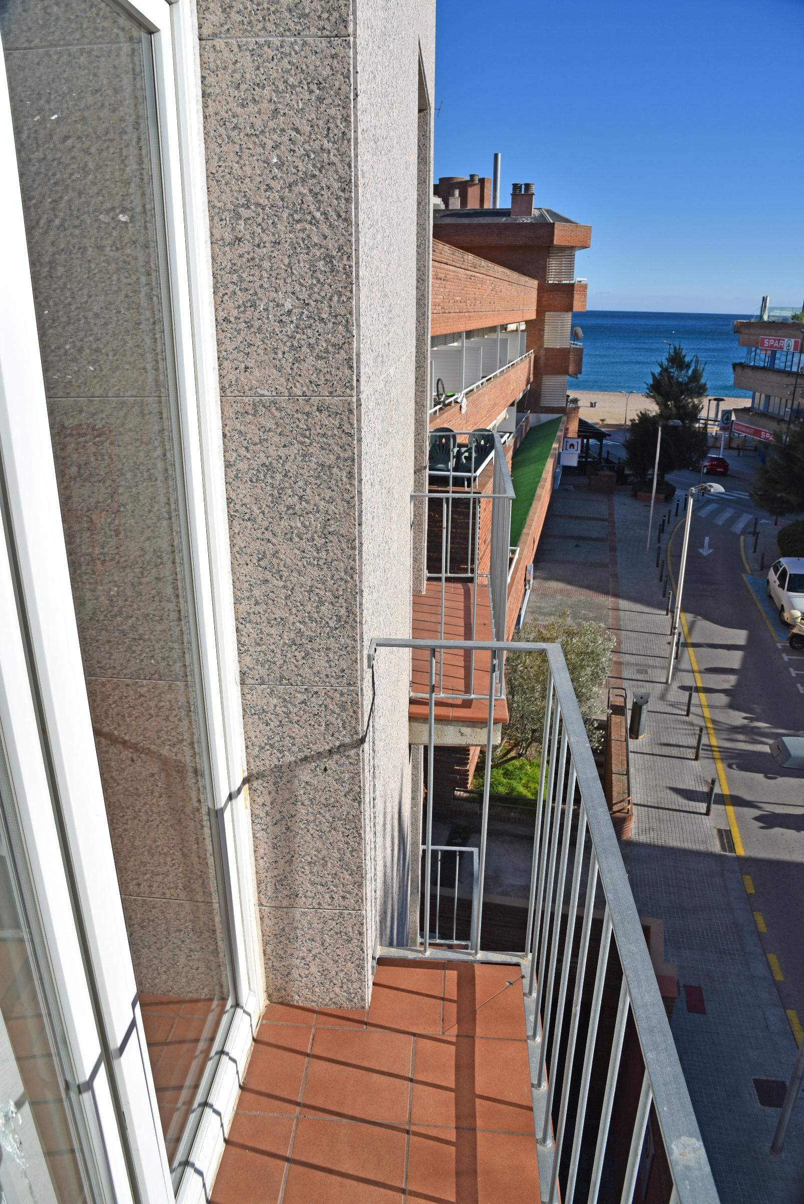 Ar Dosjoimi Apartments Lloret de Mar Eksteriør billede