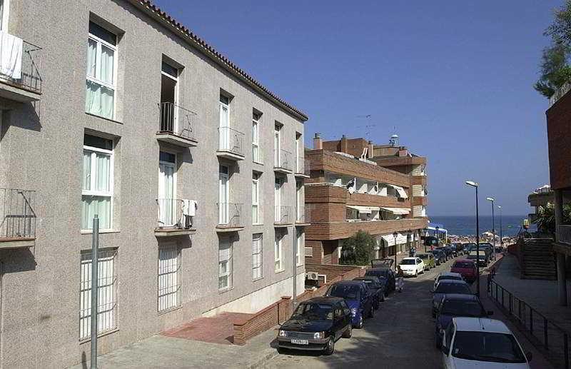 Ar Dosjoimi Apartments Lloret de Mar Eksteriør billede